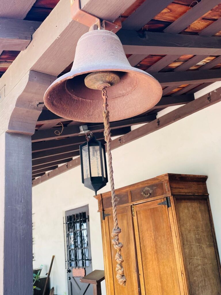 Pico Adobe Bell