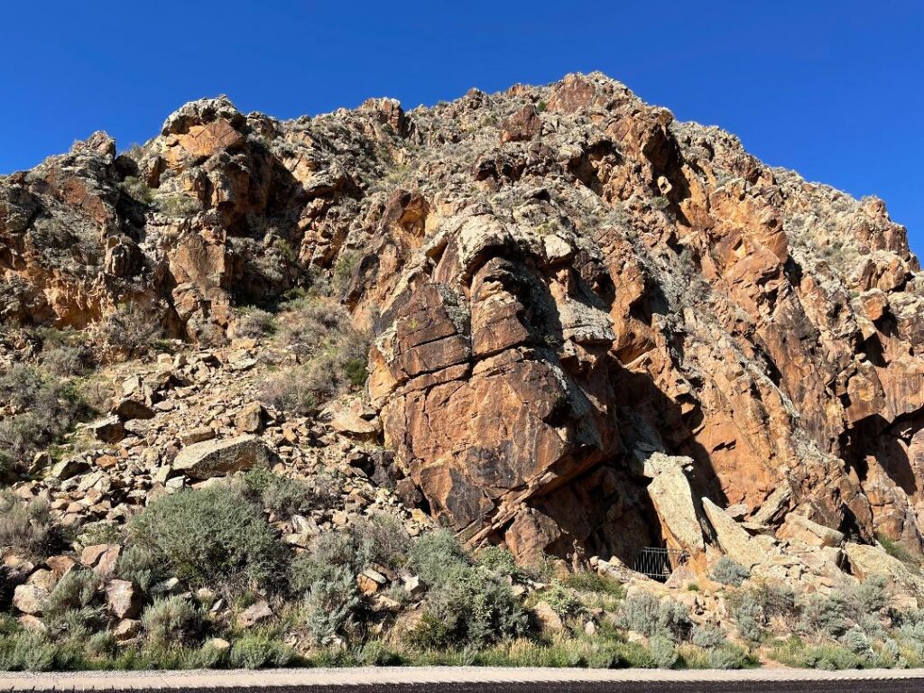 Parawan Gap Petroglyphs